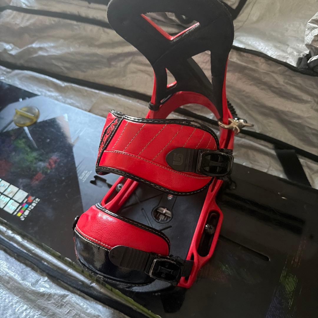 Burton スノーボード板　期間限定値下げ価格