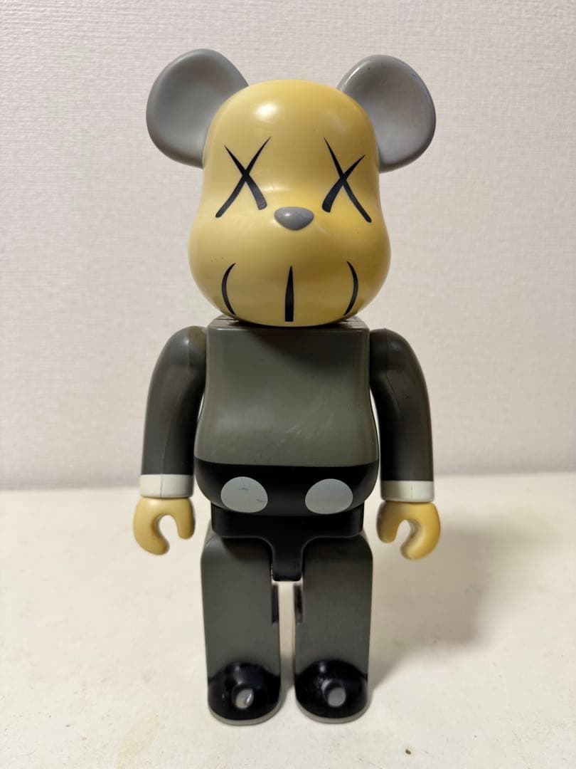 正規品　KAWS BE@BRICK ベアブリック 400% カウズ