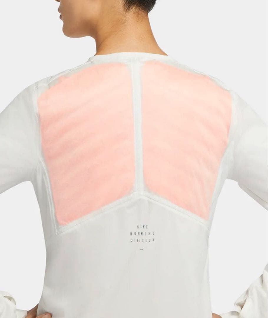 新品★定価33,000円❗️ナイキランニングトップ ラン ディビジョン★M