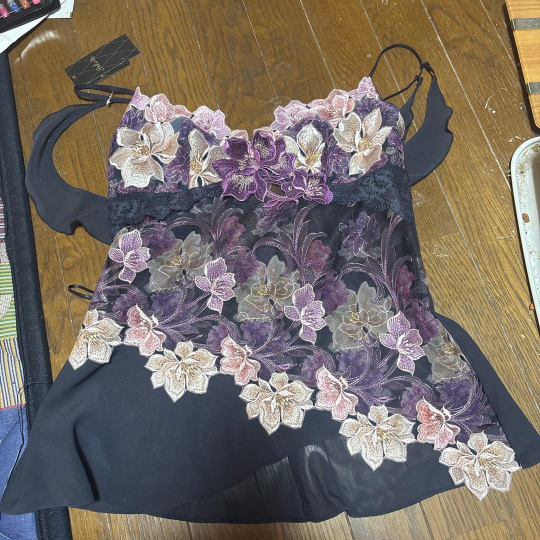 花柄刺繍 シフォンキャミソール