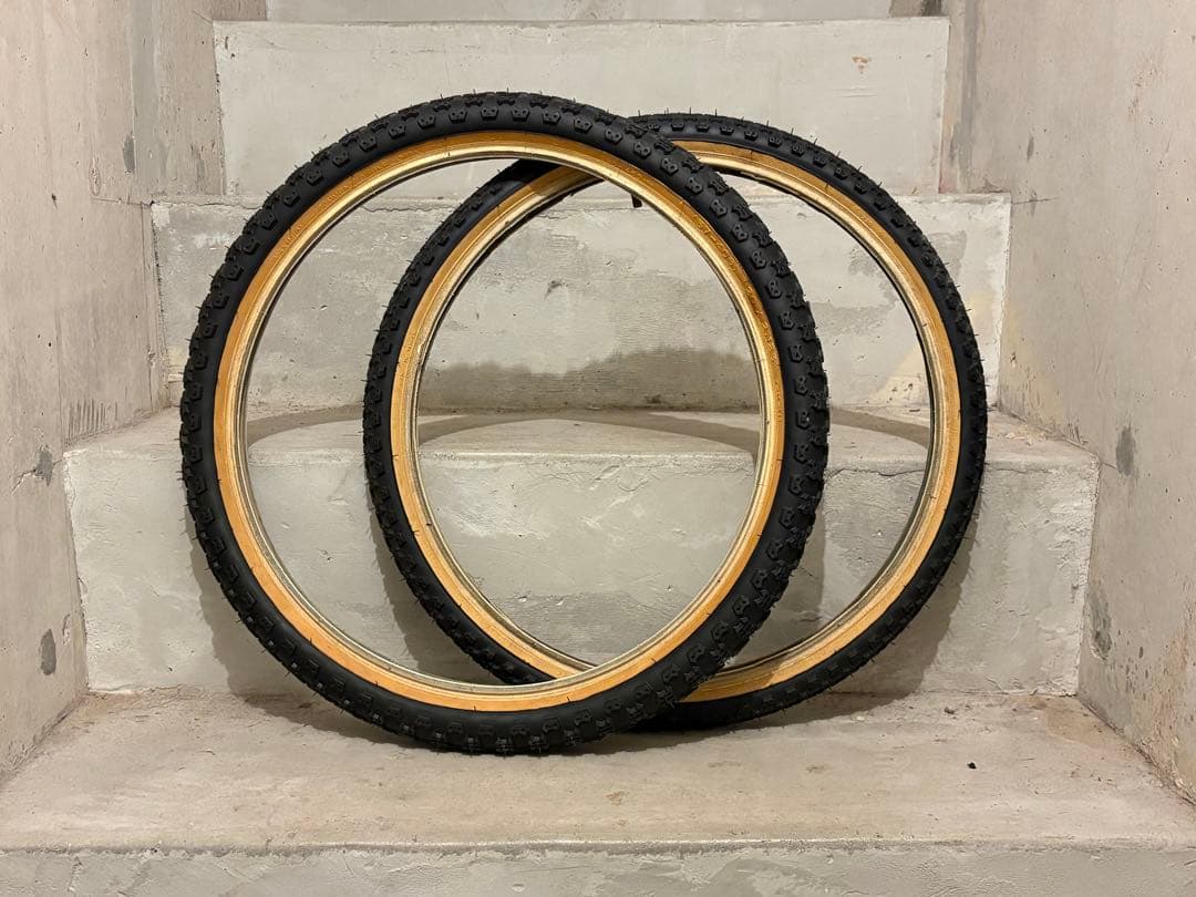 old bmx サイドスキンタイヤ