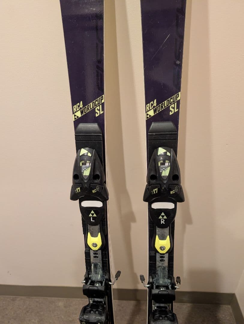 FISCHER RCA SL スキー板 バインディング付き