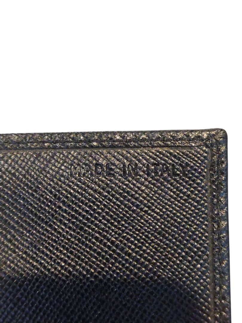 紘*田様 PRADA サフィアーノレザー 三角ロゴ 名刺入れ カードケース ブラ