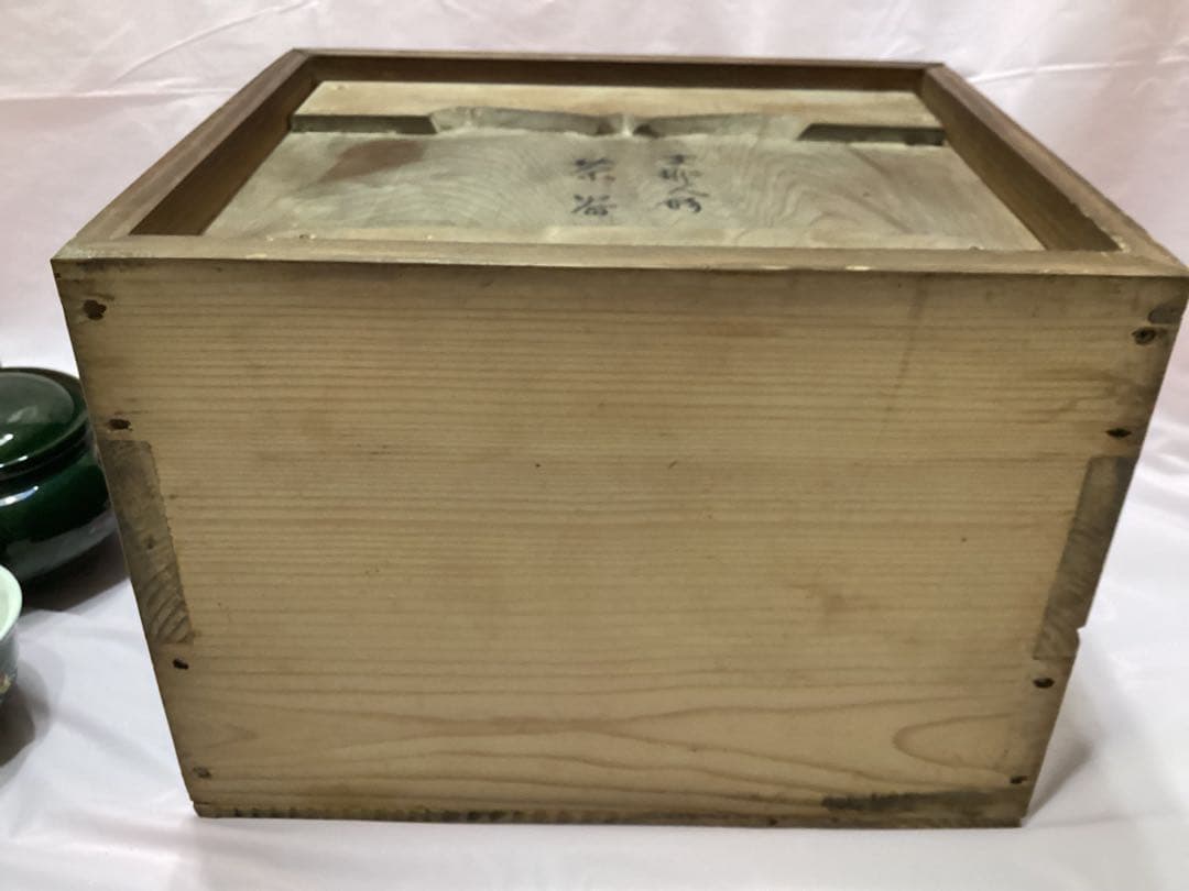 支那人形　萬古焼　茶道具セット 煎茶　緑色 陶器製 木箱　唐子の玉遊び模様