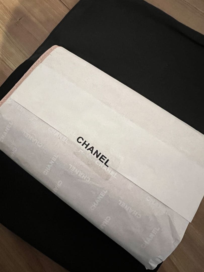 シャネル　CHANEL ノベルティ　チェーンウォレット　チェーンバッグ