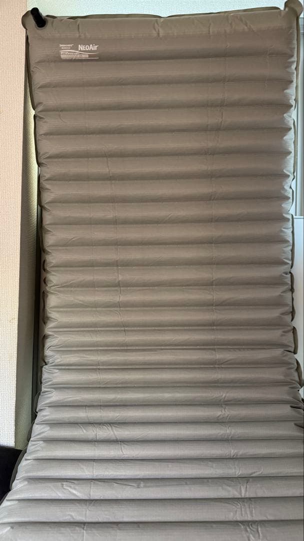 【未使用・エア漏れなし】サーマレスト NEOAIR 厚手エアーマット 冬キャンプ