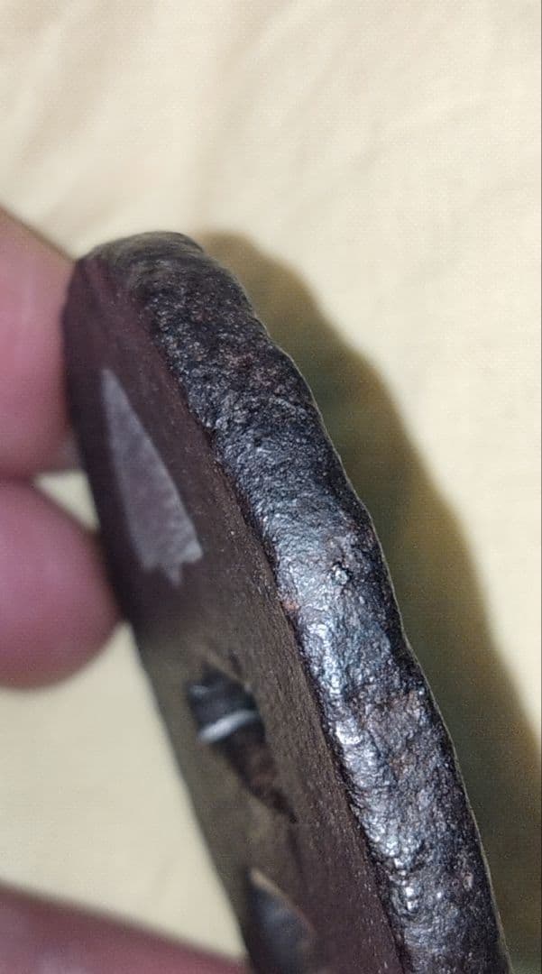 ♦最終価格♦鉄鍔　鐔(笠文図　大野)桃山〜江戸時代　 保存刀装具鑑定書と箱付き