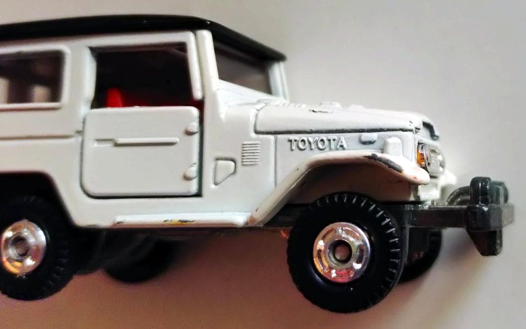 トミカ 2-2 トヨタ ランドクルーザー 当時物 旧ホイール FJ40①