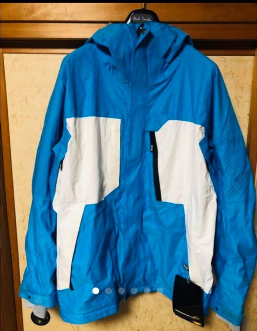 新品タグ付 ロシニョールジャケット