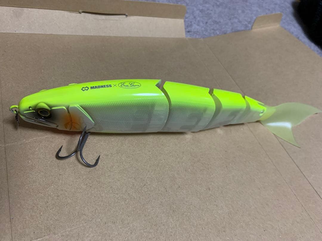 タックルBOX保管　 エバーグリーン　マドネスコラボ　バラム300