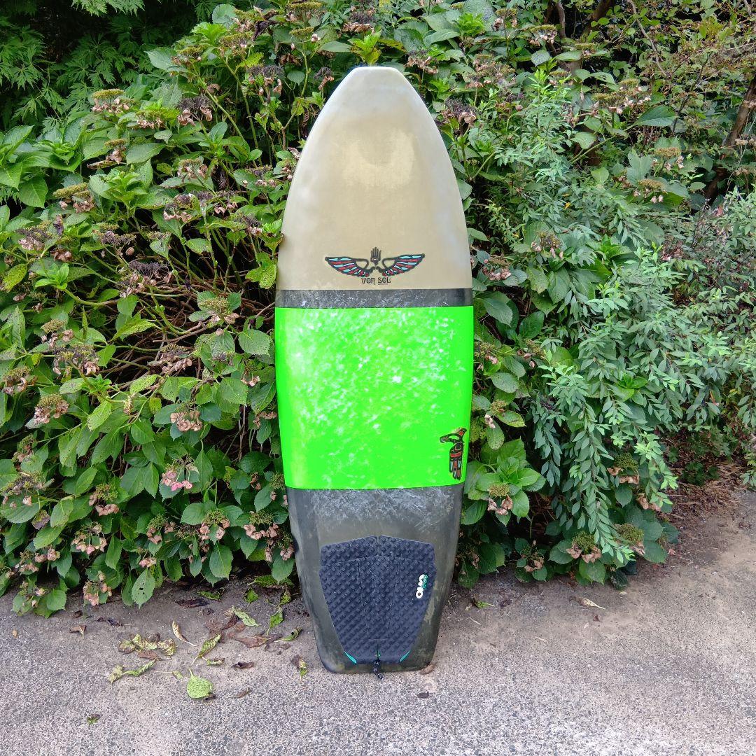 【千葉発】ＶＯＮ ＳＯＬ ファンボード グリーン/グレー 5フィン