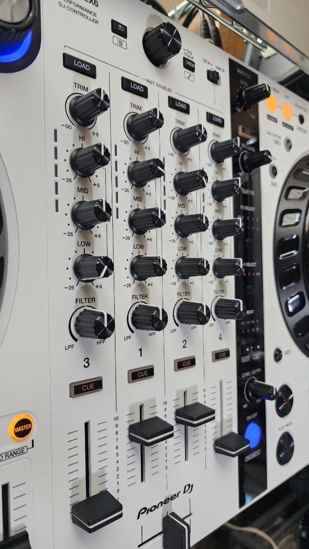 Pioneer DDJ-FLX6-W DJコントローラー