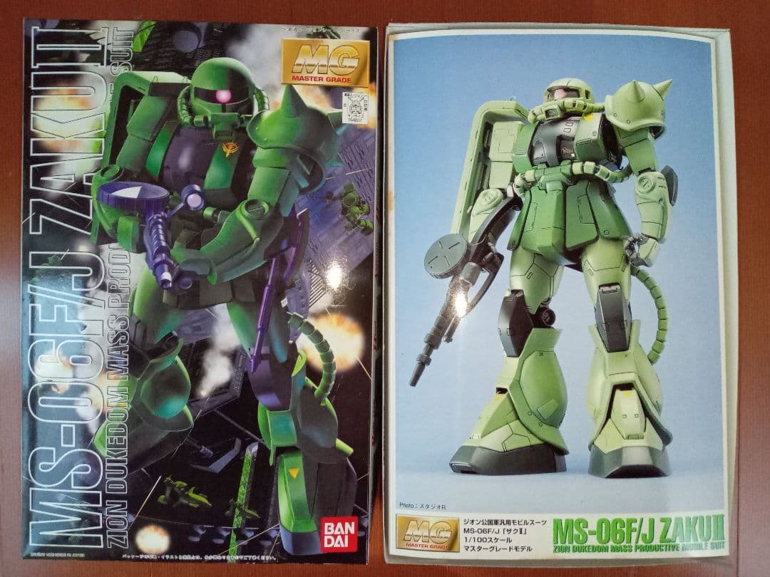 【初期モデル】 1/100 MGシリーズ　ZAKUⅡ　４種 セット