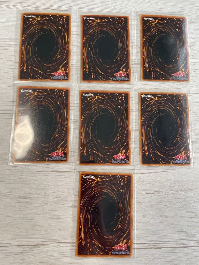 遊戯王　トレーディングカード　トレカ　遊戯王カード　初期あり