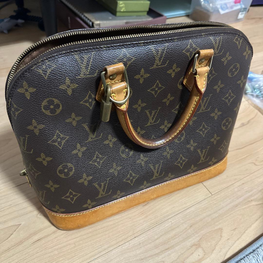 Louis Vuitton モノグラム バッグ