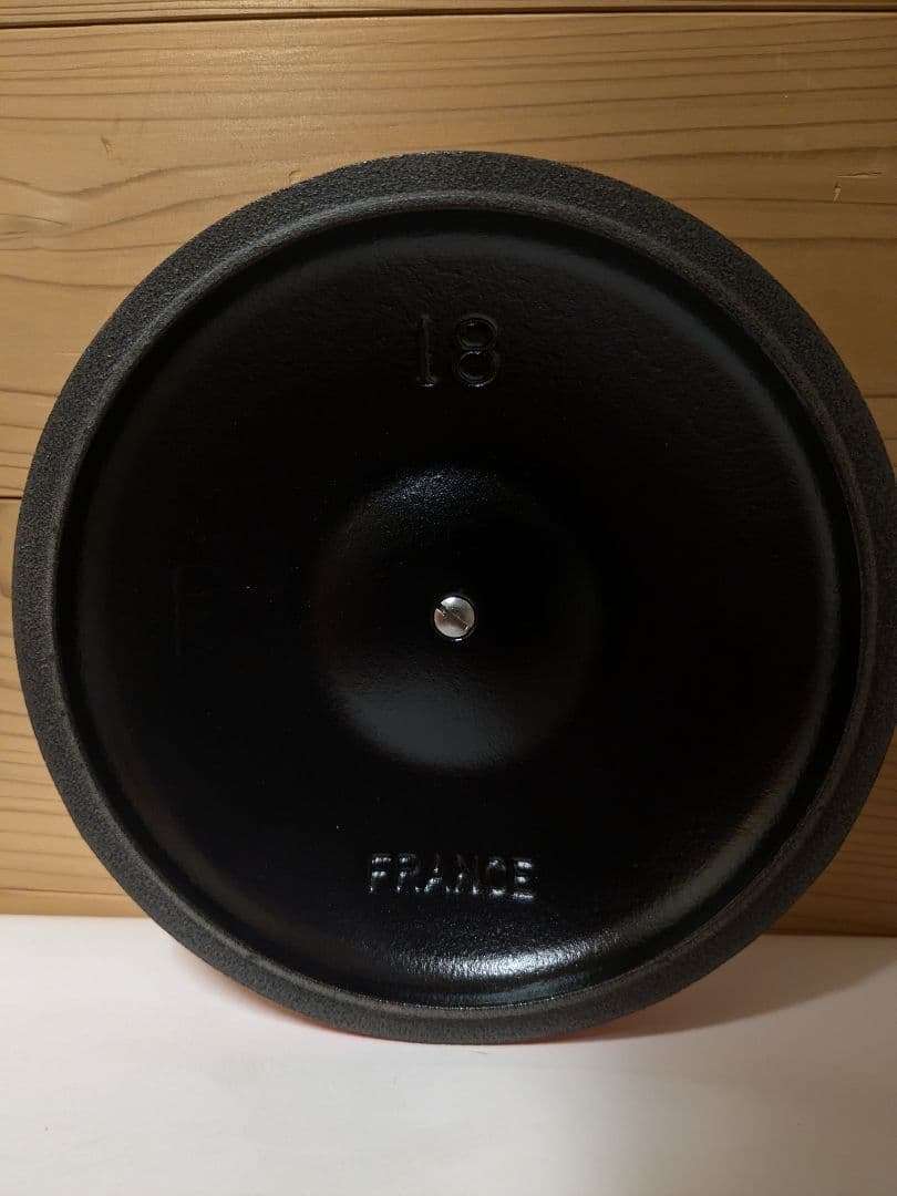 【美品】Le Creuset ル・クルーゼ　ココット・エブリィ 18 オレンジ