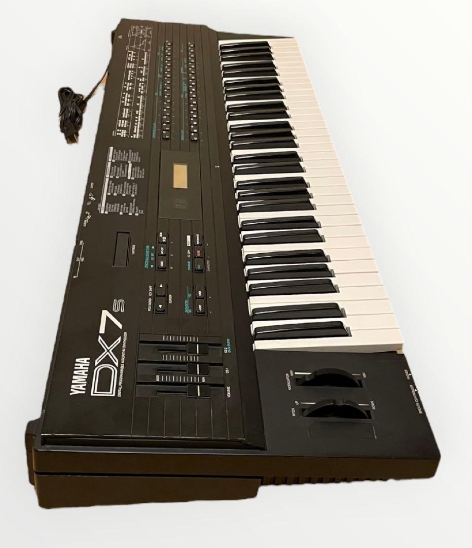 YAMAHA シンセサイザー DX7S ハードケース 取扱説明書 譜面台