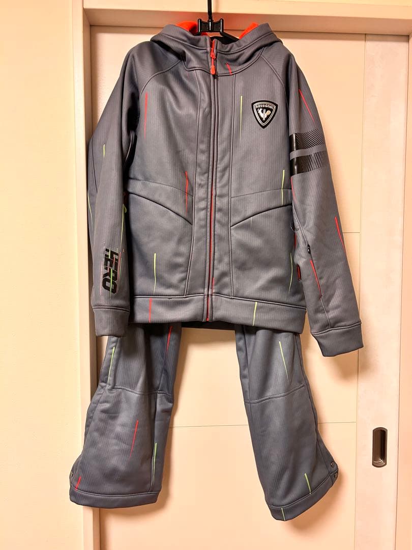 限定値下げ　未使用新品　ロシニョール　アルペンチーム　選手用　ウェア　上下　S