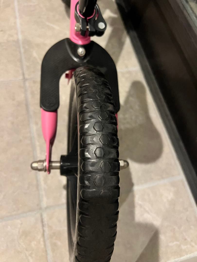 【美品】STRIDER Sports Model 12インチ ピンク