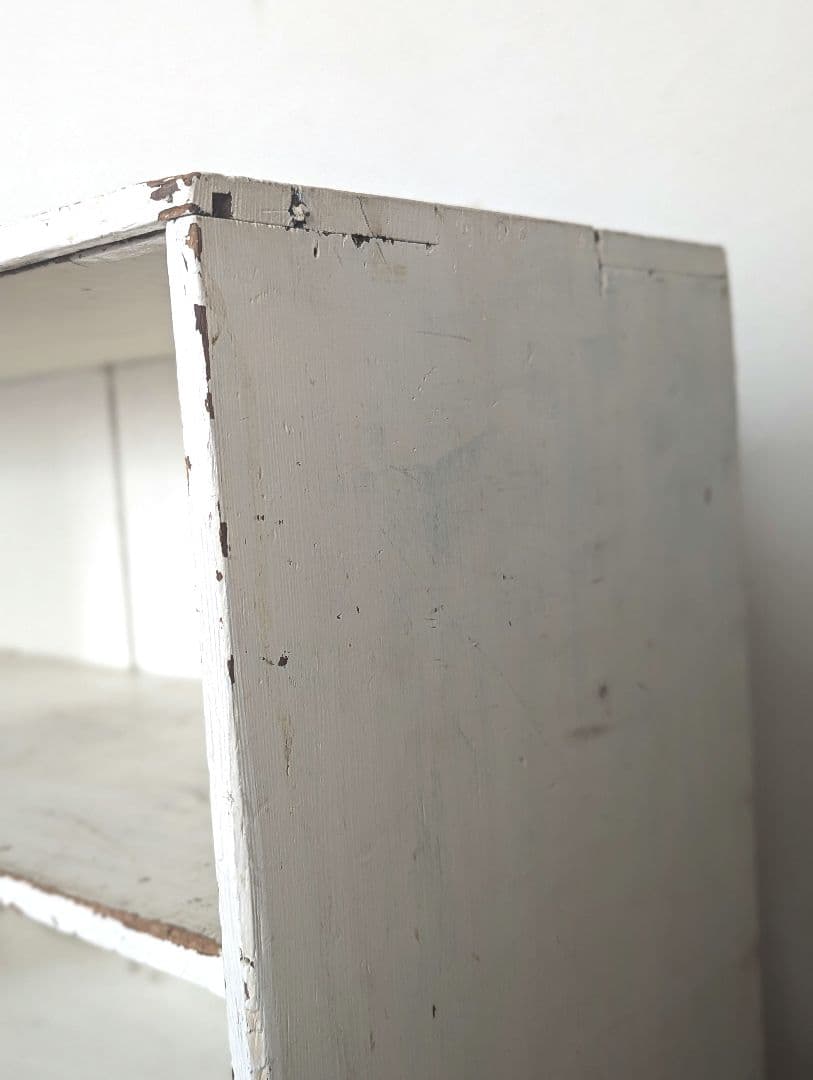 アンティーク　古道具　ホワイト木製3段シェルフ 引き出し付き