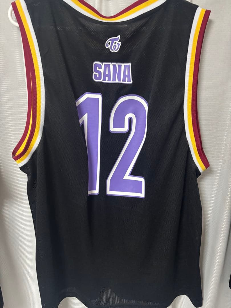 TWICE サナ ユニフォーム