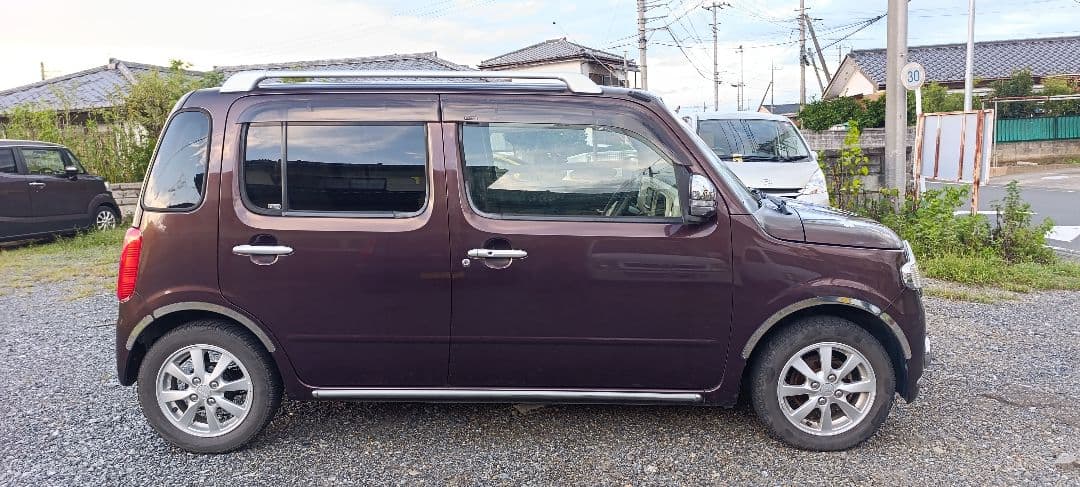 ダイハツ　ココア　年付Ｈ22