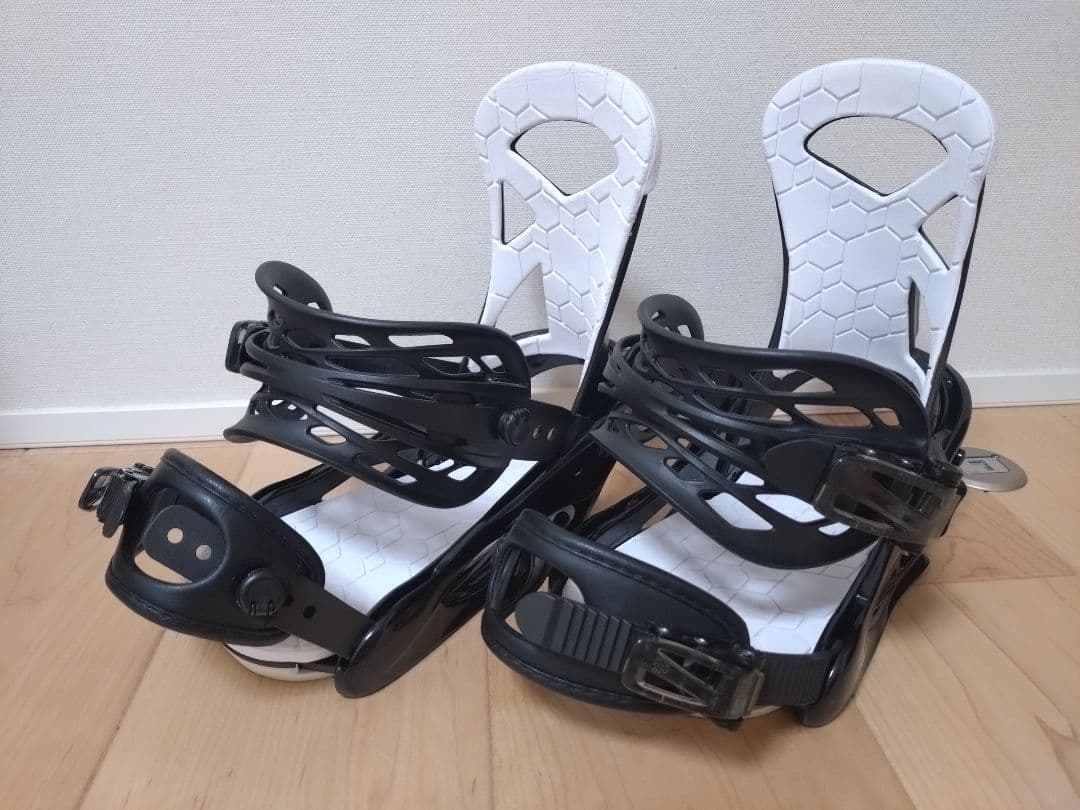 burton SMALLS youth キッズ バインディング