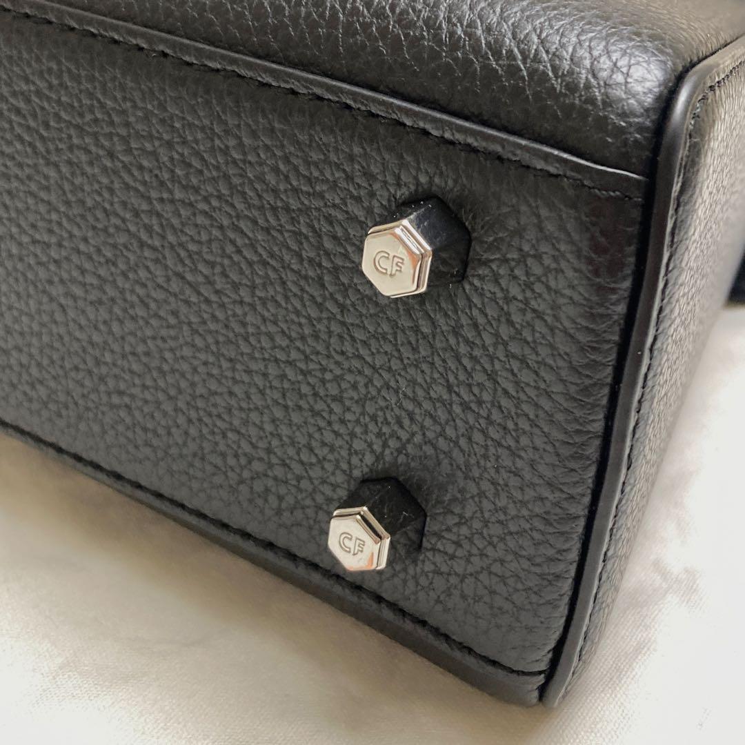 あ*お様 ❤️極美品❤️CAFUNE STANCE BAG BLACK(TEXT