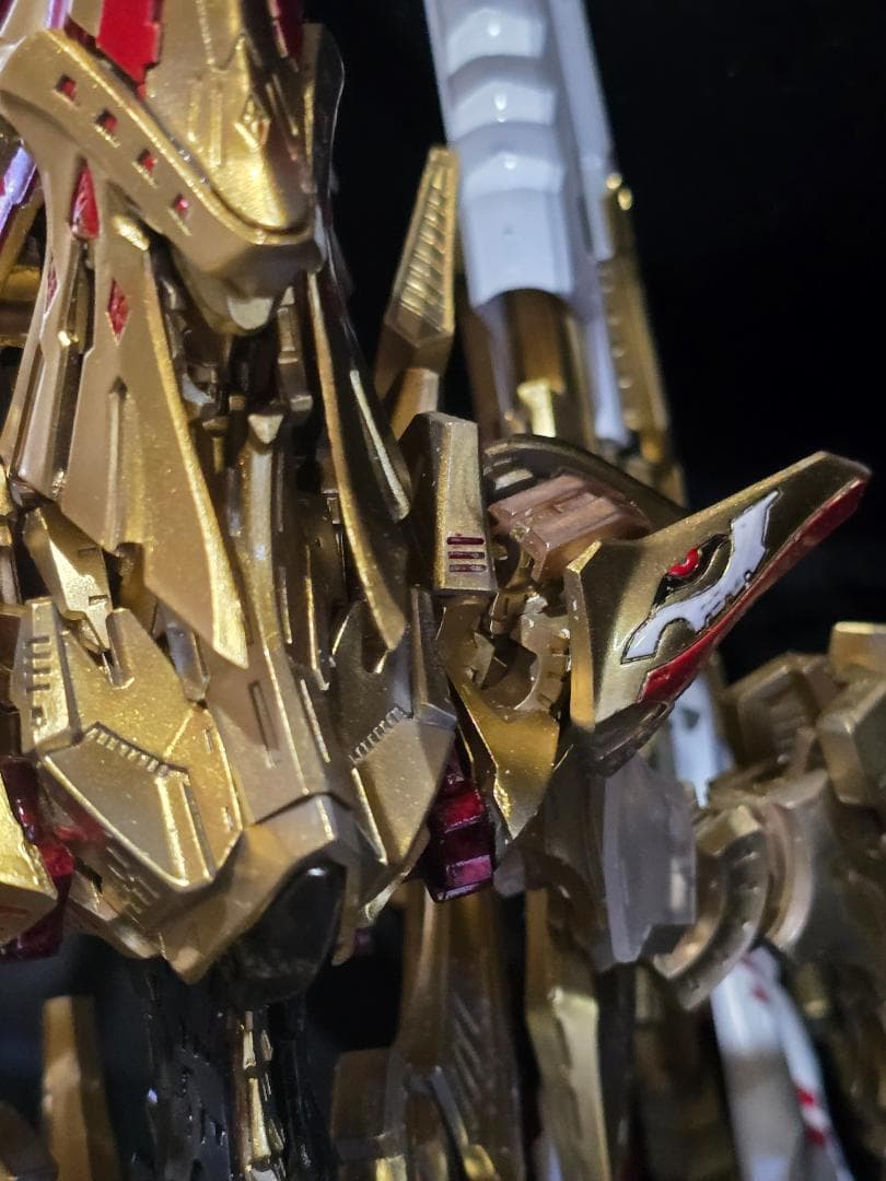 1/72 MGP マグナパレス ザ・ナイト・オブ・ゴールドFSSファイブスター