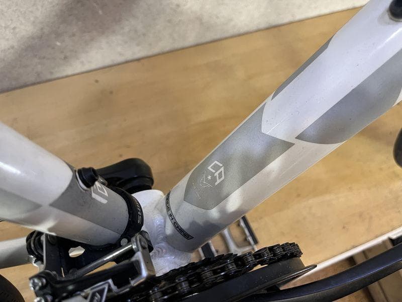 FELT　VERZA　SPEED　５０　sizeS クロスバイク