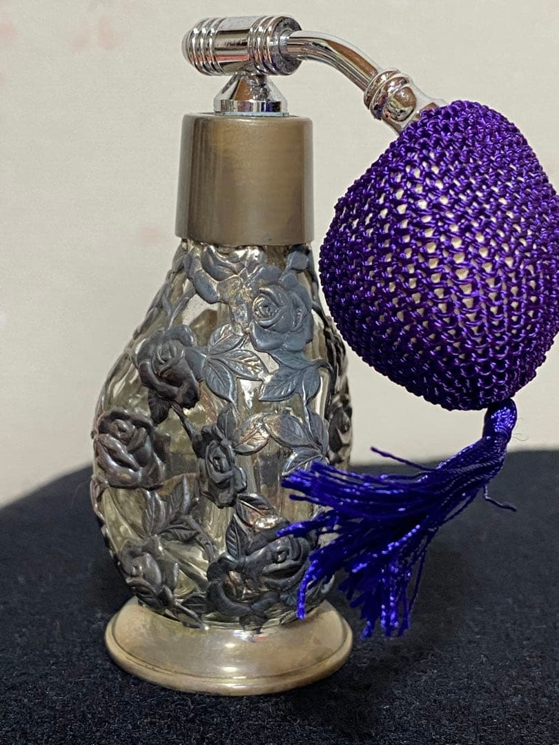 ♦銀製 ガラス 薔薇文様 透かし彫り 被せ 香水瓶 アールヌーボー様式 骨董品