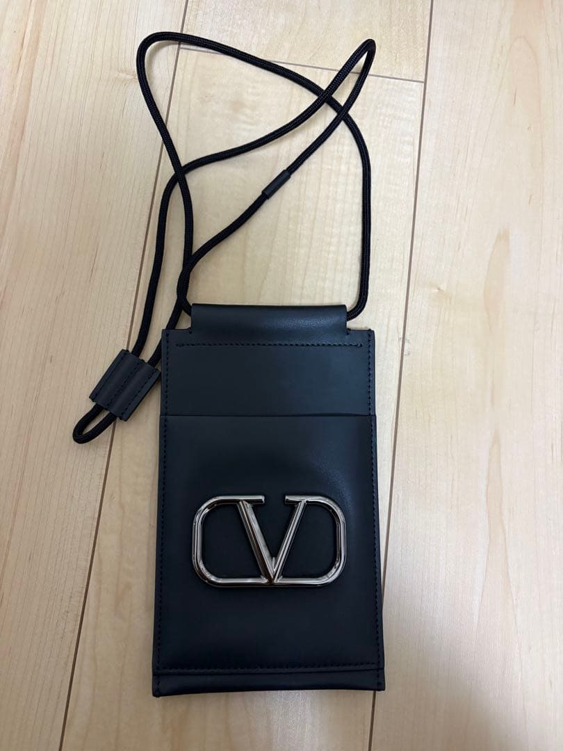 ⭐*︎様 【美品】Valentino ショルダー