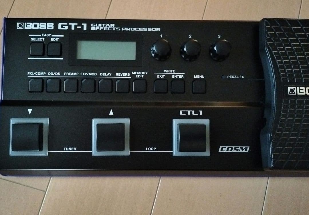 アダプター付 BOSS GT-1 ギターエフェクトプロセッサー 本体