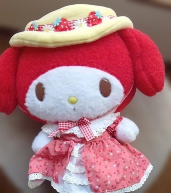 今月いっぱい出品　マイメロ　バースデードールアカメロ　 （新品　タグ無し）