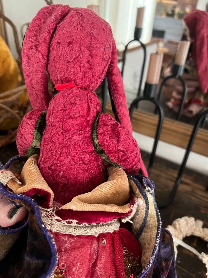 アンティーク動物コスチューム人形 ドール アンティーク　ビスクドール 人形