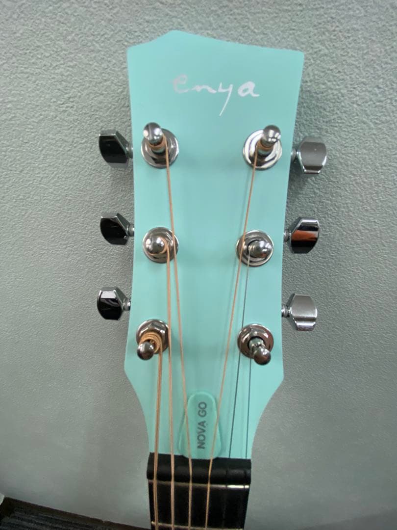 ＄Enya Nova Goカーボンファイバーアコースティックギター