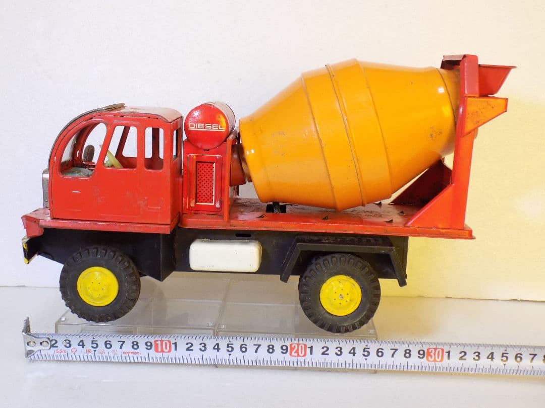 野村トーイ　ブリキ【ミキサー車】 フリクション