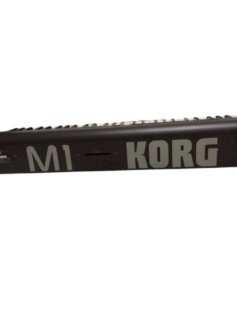 175 KORG コルグ M1 シンセサイザー