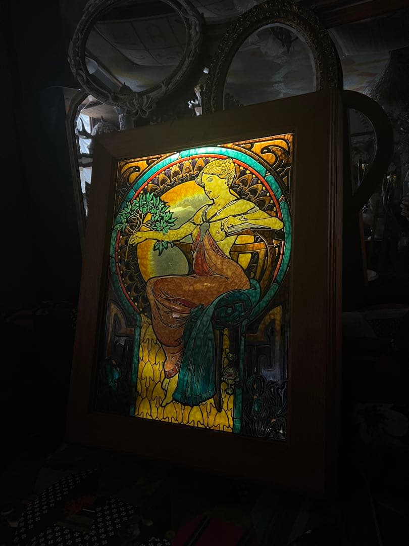 Art Nouveau Stained Glass Lampアルフォンスミュシャ