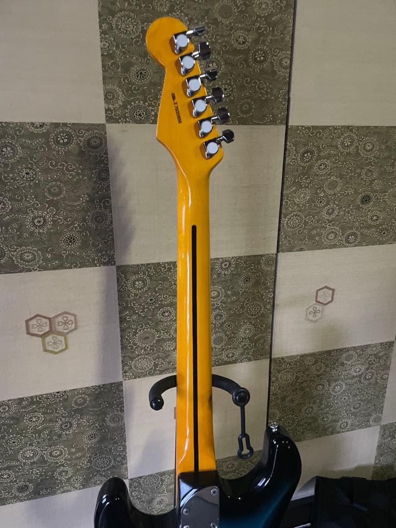 蔵出しフェンダー Fender made in U S A ，ストラトキャスター