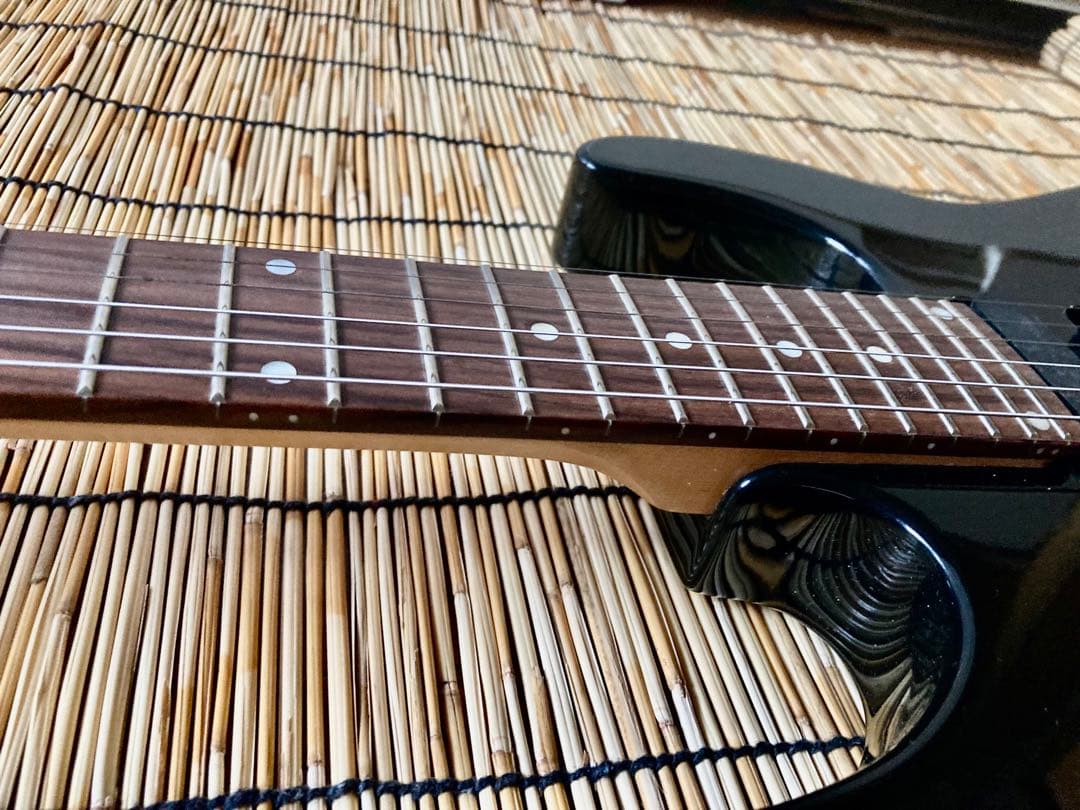 ☆美品　モディファイして新機能増強 Tony Smith のストラトキャスター