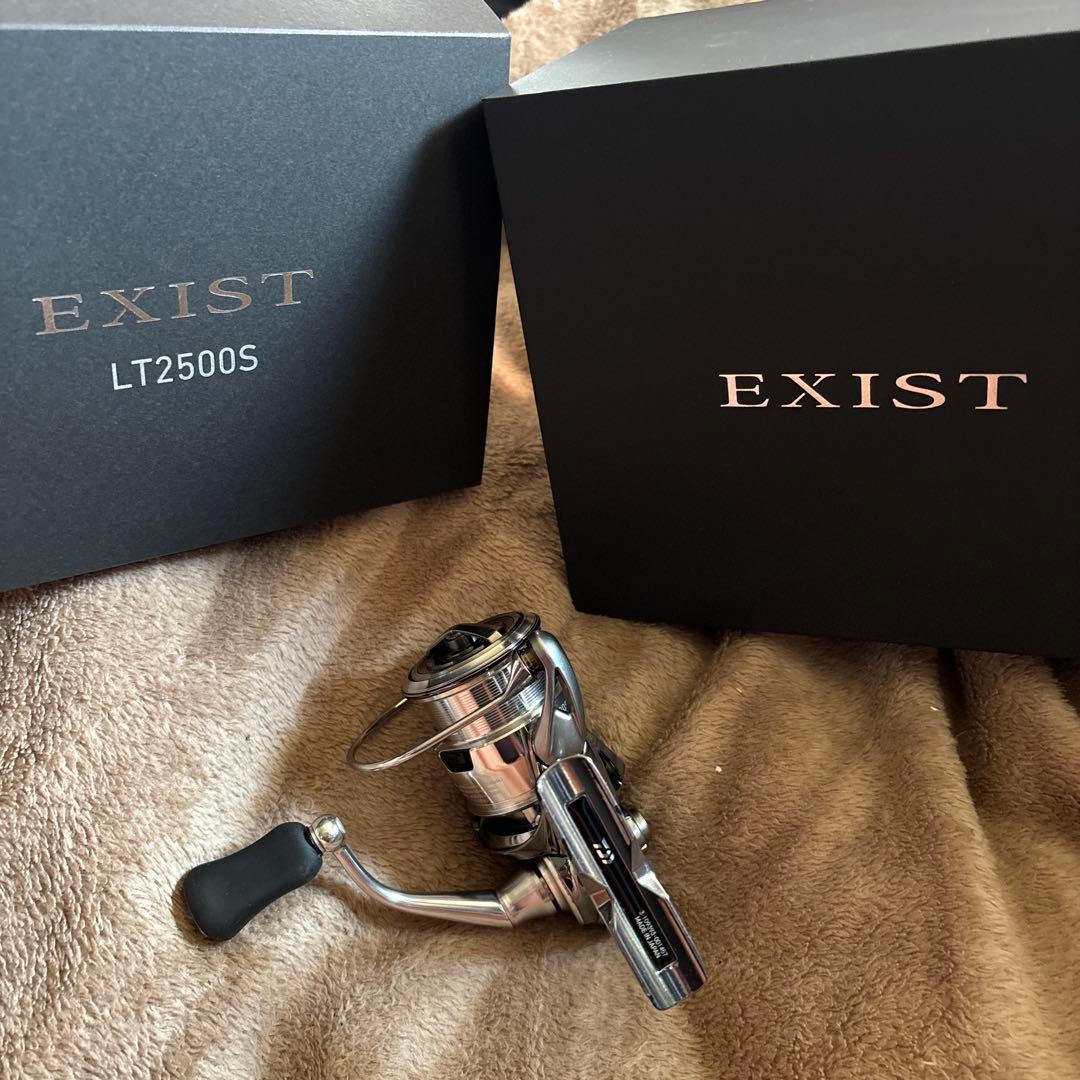 EXIST LT2500S スピニングリール