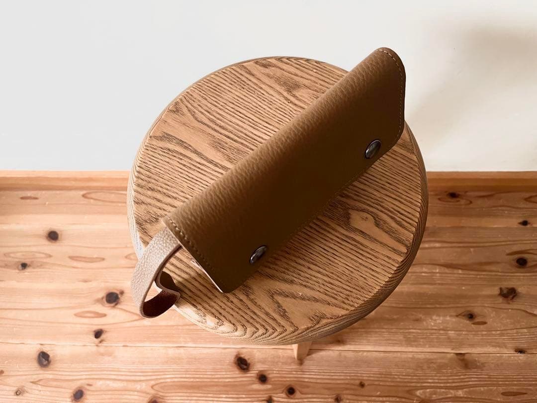 2024 代官山店限定 マーガレットハウエルレザーショルダーバッグ 2.4万