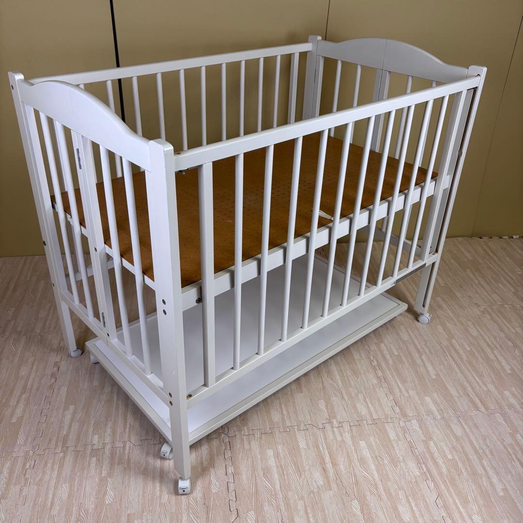 除菌清掃済☆綺麗☆　安心安全の日本製　スリーピー　ワンタッチハイベッド　ホワイト