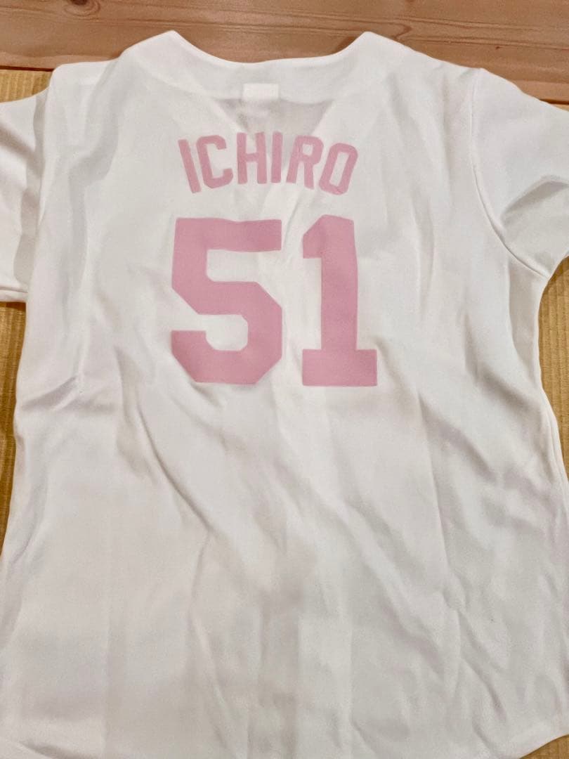 マジェスティック　シアトルマリナーズ　イチロー　野球ユニホーム　レディースピンク