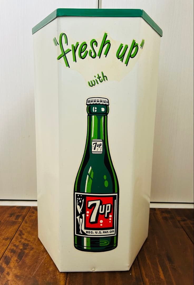 7up l Floor Standing Ashtrayセブンアップ灰皿