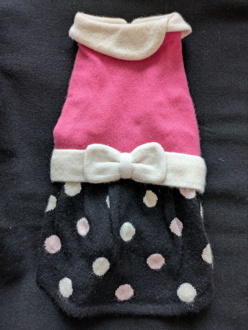 フィフィアンドロメオ　カシミアニット　Mサイズ　襟付きピンク黒水玉