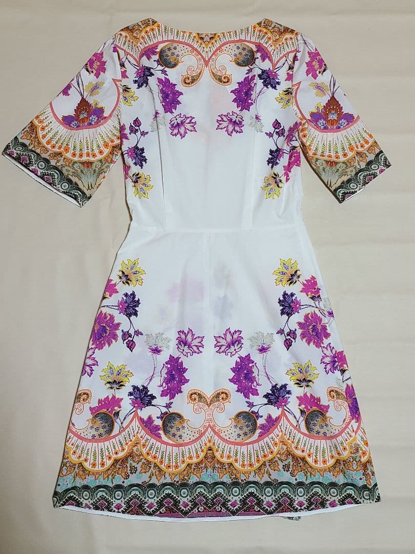 ETRO エトロ 未使用品 花柄 半袖 ひざ丈ワンピース サイズ40 M