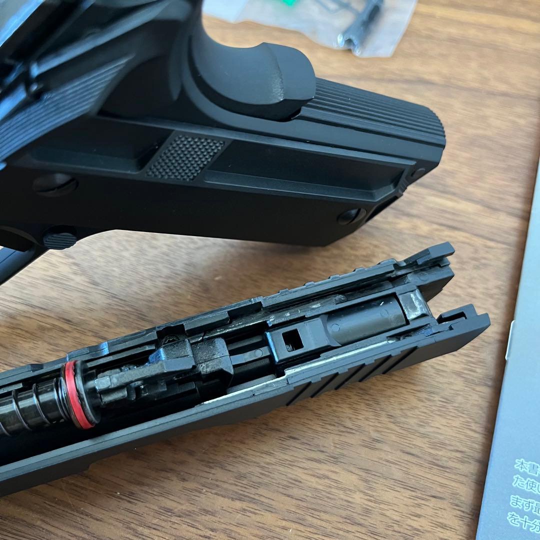 Run　極美品 カーボネイト black kitty Carbon8