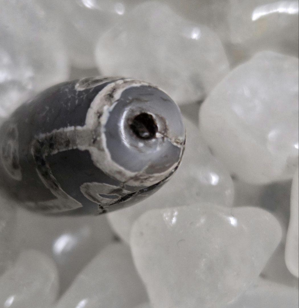 943　天珠　九眼天珠　貴重　珍品　dzibeads　！